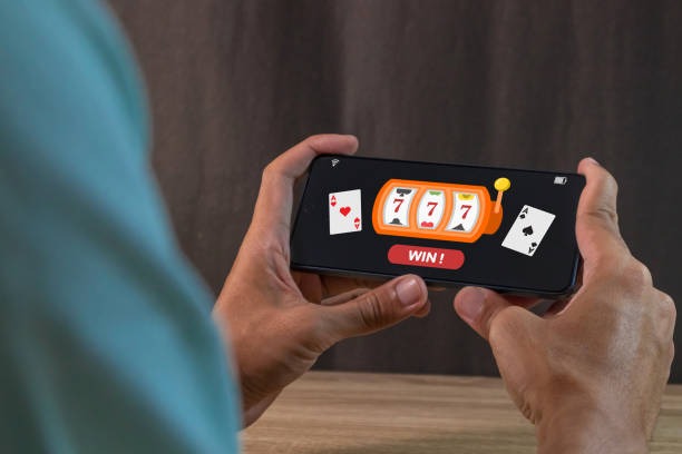 gopek178 app live baccarat table and Liga 1 odds on smartphone display